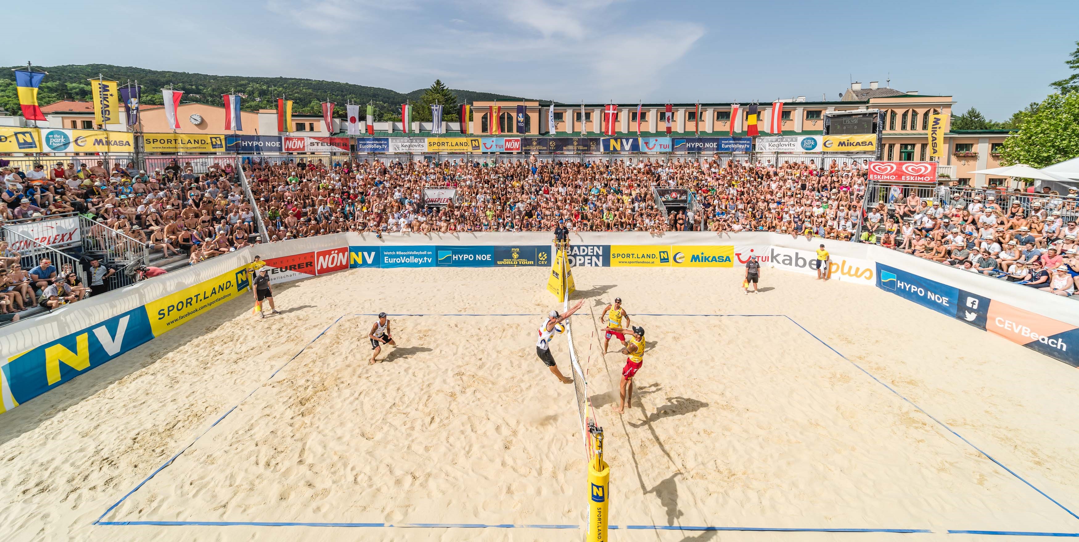 Competition Beach Volleyball